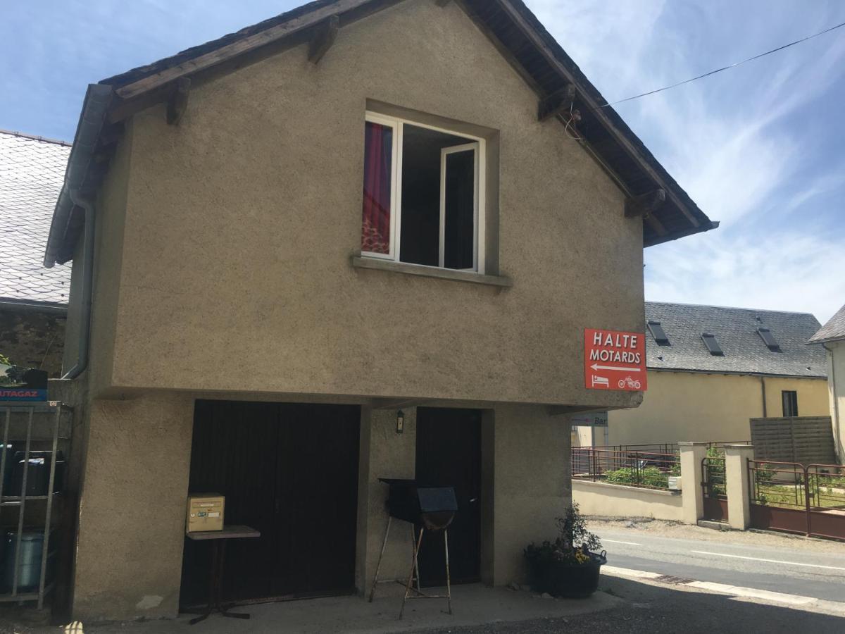 Bed and Breakfast Aux Portes D'Aubrac Studio 2 Personnes Condom-d'Aubrac Zewnętrze zdjęcie